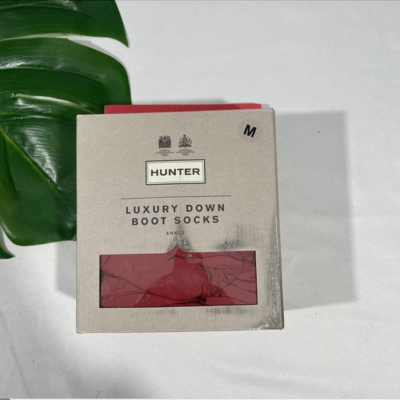 NIB‎ $55 Hunter [ Medium 5-7 US ] Chelsea Down Insulated Boot Socks Military Red - Picture 3 of 13